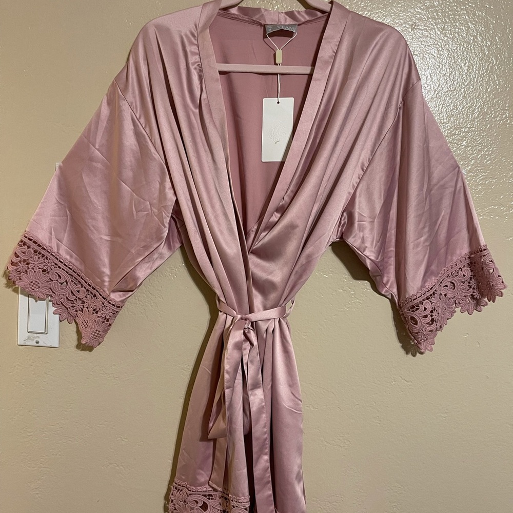 Silk Robe - Picture 2 of 5